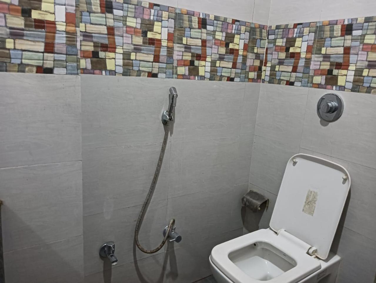 Shree Krishna Hotel Inn Varanasi Dış mekan fotoğraf